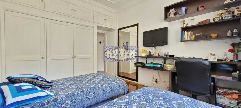 Imagem Apartamento com 4 Quartos à Venda, 240 m² em Tijuca - Rio De Janeiro Imagem Apartamento com 4 Quartos à Venda, 240 m² em Tijuca - Rio De Janeiro