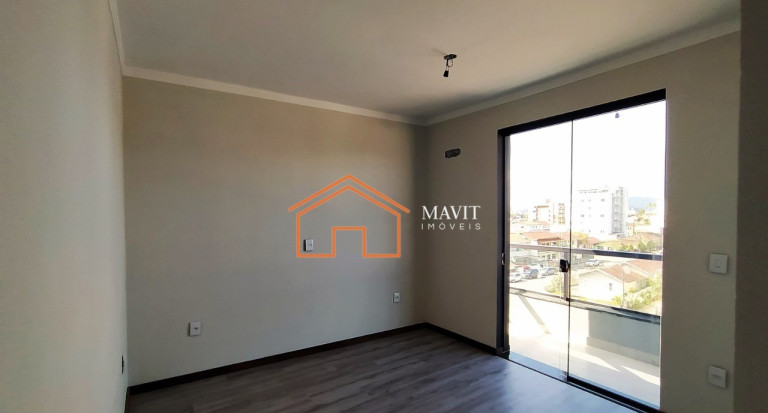 Imagem Imóvel com 3 Quartos à Venda, 110 m² em Costa E Silva - Joinville Imagem Imóvel com 3 Quartos à Venda, 110 m² em Costa E Silva - Joinville
