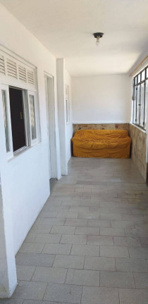 Imagem Casa com 6 Quartos à Venda, em Santo André - Nova Friburgo Imagem Casa com 6 Quartos à Venda, em Santo André - Nova Friburgo