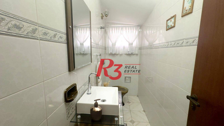 Imagem Casa com 5 Quartos à Venda, 254 m² em Ponta Da Praia - Santos Imagem Casa com 5 Quartos à Venda, 254 m² em Ponta Da Praia - Santos