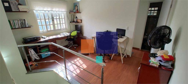 Imagem Casa com 3 Quartos à Venda, 242 m² em Vila Ipojuca - São Paulo
