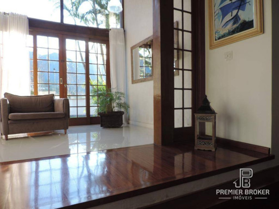 Imagem Casa com 4 Quartos à Venda, 230 m² em Carlos Guinle - Teresópolis Imagem Casa com 4 Quartos à Venda, 230 m² em Carlos Guinle - Teresópolis