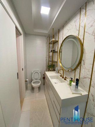 Imagem Apartamento com 3 Quartos à Venda, 206 m² em Centro - Balneário Camboriú