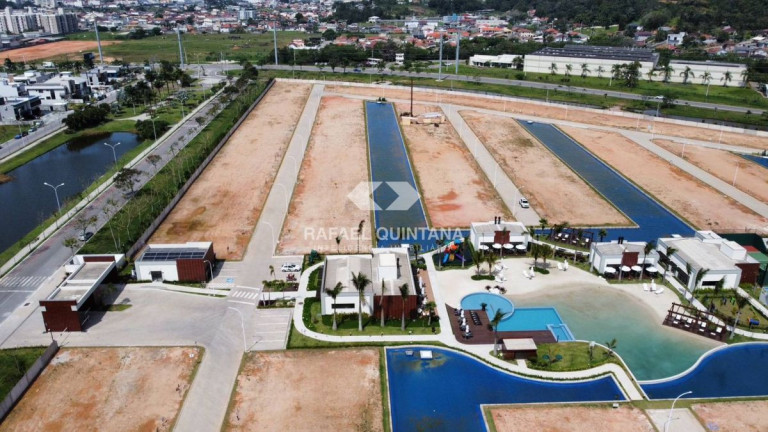 Terreno à Venda, 150 m² em Beira Rio - Biguaçu