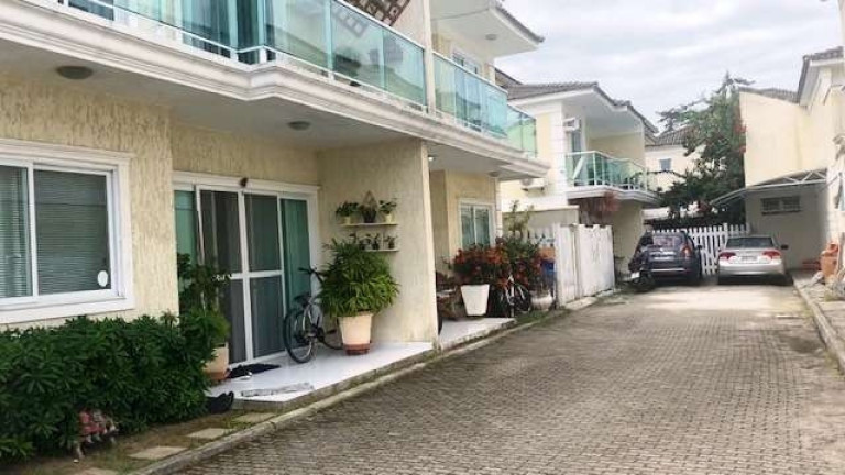 Imagem Casa com 4 Quartos à Venda, 97 m² em Portinho - Cabo Frio Imagem Casa com 4 Quartos à Venda, 97 m² em Portinho - Cabo Frio