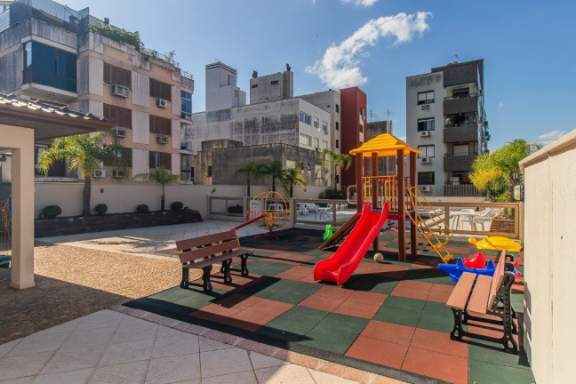 Imagem Apartamento com 2 Quartos à Venda, 79 m² em Higienópolis - Porto Alegre Imagem Apartamento com 2 Quartos à Venda, 79 m² em Higienópolis - Porto Alegre