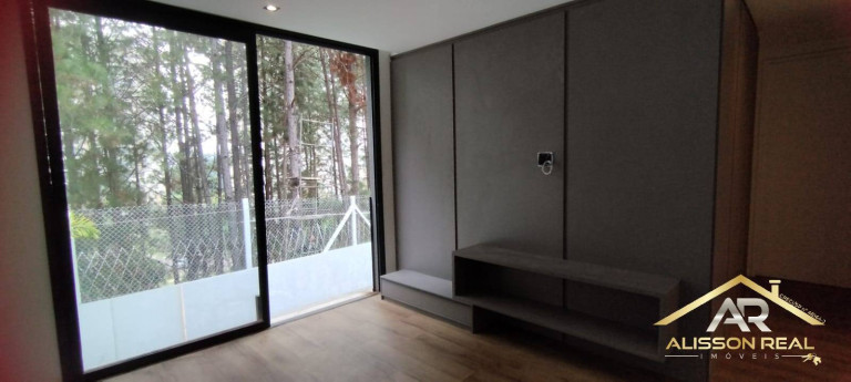 Imagem Casa de Condomínio com 4 Quartos à Venda, 330 m² em Alphaville - Santana De Parnaíba Imagem Casa de Condomínio com 4 Quartos à Venda, 330 m² em Alphaville - Santana De Parnaíba