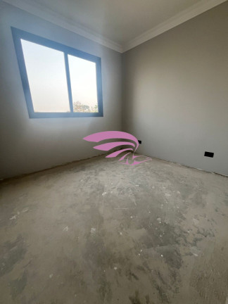 Imagem Casa com 3 Quartos à Venda, 137 m² em Uberaba - Curitiba Imagem Casa com 3 Quartos à Venda, 137 m² em Uberaba - Curitiba