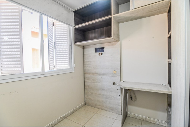 Imagem Casa de Condomínio com 3 Quartos à Venda, 84 m² em Jardim Itu - Porto Alegre Imagem Casa de Condomínio com 3 Quartos à Venda, 84 m² em Jardim Itu - Porto Alegre
