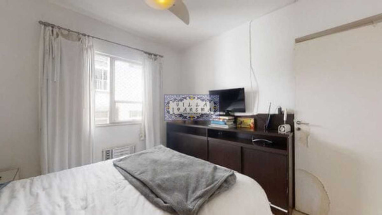 Imagem Apartamento com 2 Quartos à Venda, 79 m² em Lagoa - Rio De Janeiro Imagem Apartamento com 2 Quartos à Venda, 79 m² em Lagoa - Rio De Janeiro
