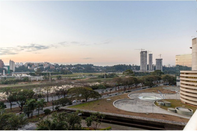 Imagem Sala Comercial à Venda,  em Santo Amaro - São Paulo