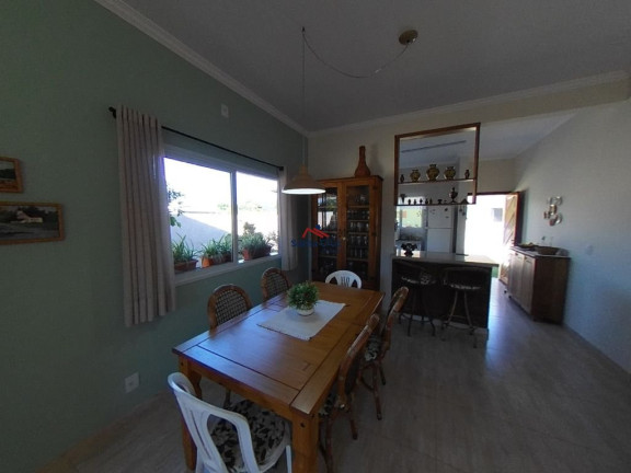 Imagem Casa com 3 Quartos à Venda, 462 m² em São João Do Rio Vermelho - Florianópolis Imagem Casa com 3 Quartos à Venda, 462 m² em São João Do Rio Vermelho - Florianópolis