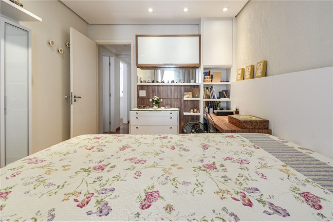 Imagem Imóvel com 2 Quartos à Venda,  em Vila Mariana - São Paulo