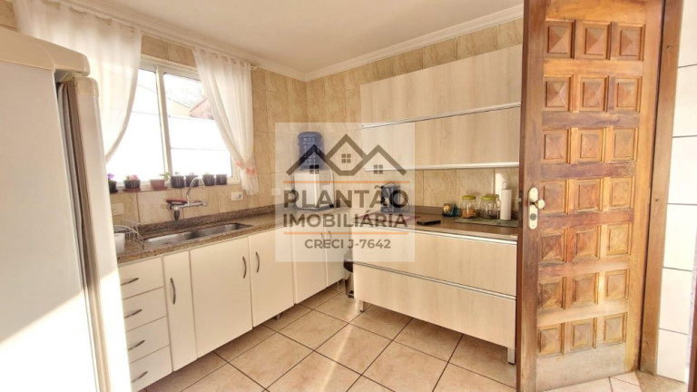 Imagem Casa com 3 Quartos à Venda, 170 m² em Boqueirão - Curitiba