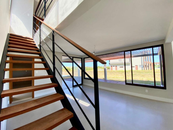 Imagem Casa de Condomínio com 5 Quartos à Venda, 304 m² em Praia Do Forte - Mata De São João
