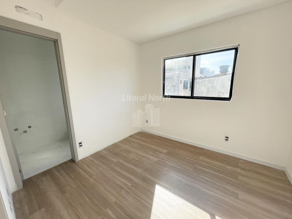 Imagem Sobrado com 3 Quartos à Venda, 155 m² em Centro - Itajaí
