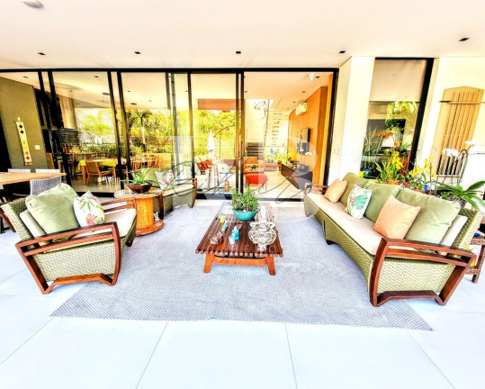 Imagem Imóvel com 5 Quartos à Venda, em Riviera - Bertioga Imagem Imóvel com 5 Quartos à Venda, em Riviera - Bertioga