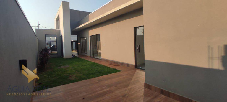 Imagem Casa com 3 Quartos à Venda, 173 m² em Centro - Sidrolândia Imagem Casa com 3 Quartos à Venda, 173 m² em Centro - Sidrolândia