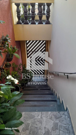 Imagem Casa com 3 Quartos à Venda, 140 m² em Vila Linda - Santo André