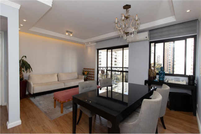 Apartamento com 3 Quartos à Venda, 95 m² em Moema - São Paulo