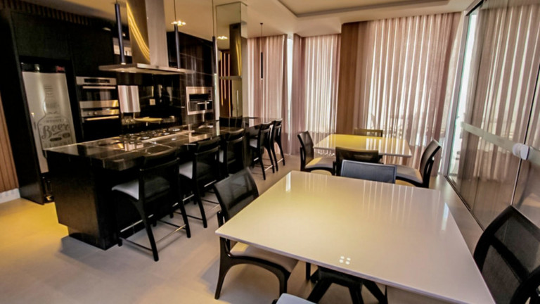 Imagem Apartamento com 3 Quartos à Venda, 18.000 m² em Cabeçudas - Itajaí Imagem Apartamento com 3 Quartos à Venda, 18.000 m² em Cabeçudas - Itajaí