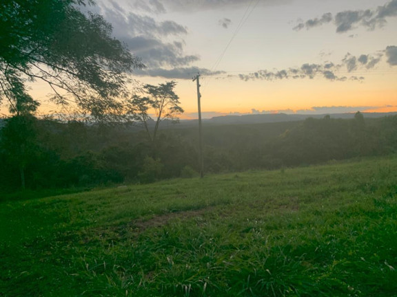 Imagem Chácara à Venda, 20.000 m² em Tres Pedras - Bofete