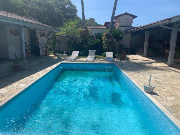 Imagem Casa com 8 Quartos à Venda, 520 m² em Enseada - Ubatuba