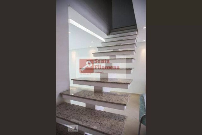 Imagem Sobrado com 3 Quartos à Venda, 220 m² em Santa Maria - Santo André Imagem Sobrado com 3 Quartos à Venda, 220 m² em Santa Maria - Santo André