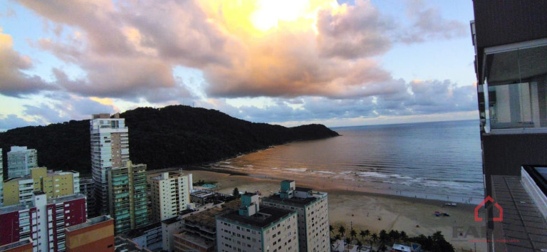 Imagem Apartamento com 4 Quartos à Venda, 214 m² em Canto Do Forte - Praia Grande Imagem Apartamento com 4 Quartos à Venda, 214 m² em Canto Do Forte - Praia Grande