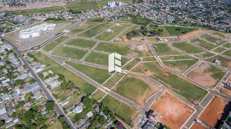 Imagem Terreno à Venda, 758 m² em Pinheiro Machado - Santa Maria Imagem Terreno à Venda, 758 m² em Pinheiro Machado - Santa Maria