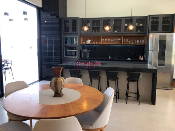Imagem Casa com 3 Quartos à Venda, em Interlagos - Vila Velha Imagem Casa com 3 Quartos à Venda, em Interlagos - Vila Velha