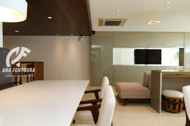 Imagem Apartamento com 3 Quartos à Venda, 110 m² em Centro - Balneário Camboriú