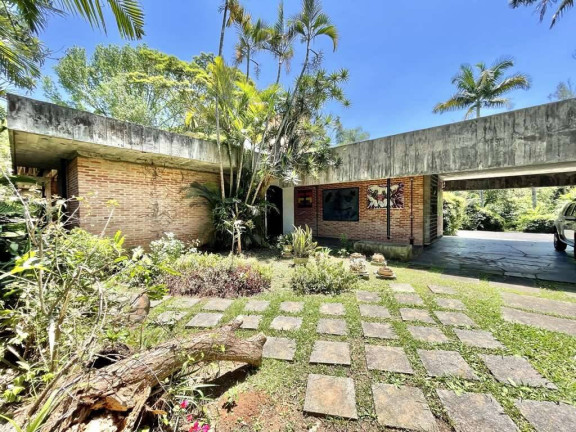 Imagem Casa com 3 Quartos à Venda, 243 m² em Chácara Eliana - Cotia Imagem Casa com 3 Quartos à Venda, 243 m² em Chácara Eliana - Cotia