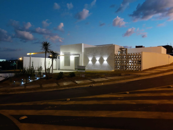Imagem Casa com 3 Quartos à Venda, 381 m² em Residencial Lagos D'icaraí - Salto Imagem Casa com 3 Quartos à Venda, 381 m² em Residencial Lagos D'icaraí - Salto