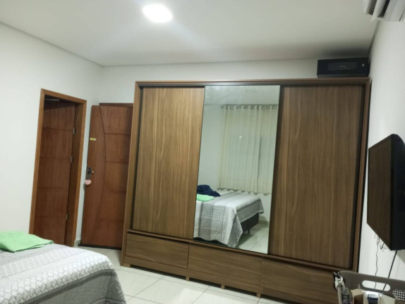 Imagem Chácara com 4 Quartos à Venda, 3.200 m² em Santo Antônio Do Leverger Imagem Chácara com 4 Quartos à Venda, 3.200 m² em Santo Antônio Do Leverger