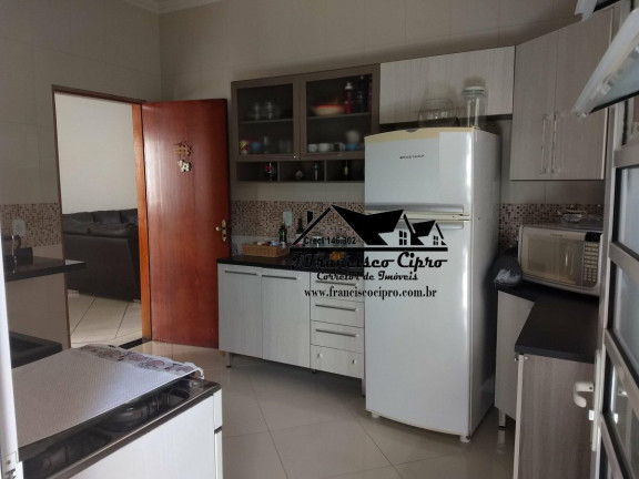 Imagem Casa com 3 Quartos à Venda, 136 m² em Parque Das Arvores - Guaratinguetá Imagem Casa com 3 Quartos à Venda, 136 m² em Parque Das Arvores - Guaratinguetá