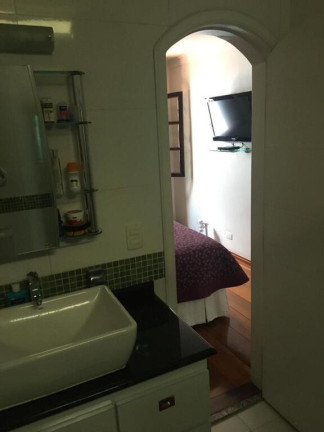 Imagem Casa com 4 Quartos à Venda, 240 m² em Jardim Guarulhos - Guarulhos