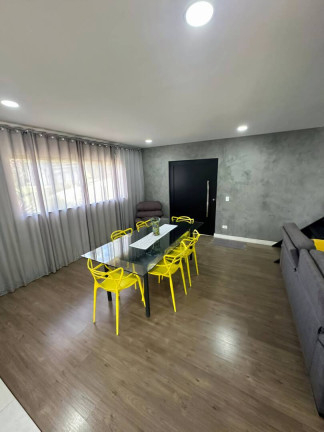 Imagem Casa com 4 Quartos à Venda, 3.000 m² em Poços De Caldas Imagem Casa com 4 Quartos à Venda, 3.000 m² em Poços De Caldas