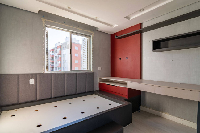 Apartamento com 3 Quartos à Venda, 122 m² em Cabral - Curitiba
