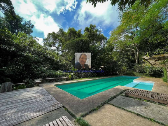 Imagem Casa com 3 Quartos à Venda, 1.043 m² em Chácara Do Refúgio - Carapicuíba Imagem Casa com 3 Quartos à Venda, 1.043 m² em Chácara Do Refúgio - Carapicuíba