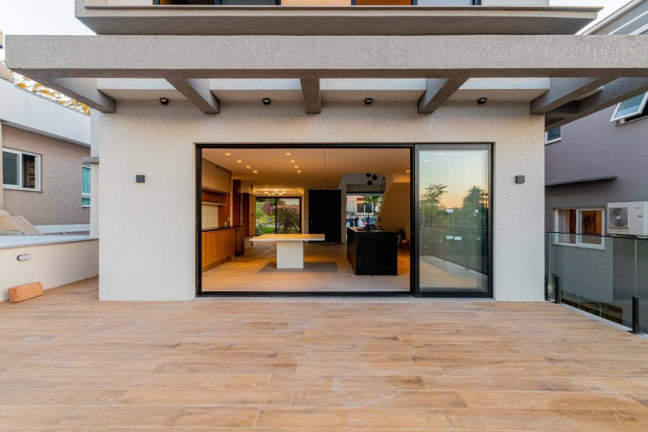 Imagem Casa com 3 Quartos à Venda, 330 m² em Cocão - Viamão