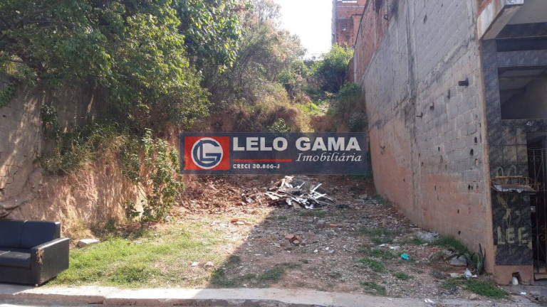 Imagem Terreno à Venda, 600 m² em Centro - Carapicuíba
