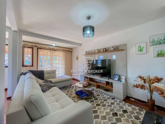 Imagem Casa com 4 Quartos à Venda, 158 m² em São Pedro - Teresópolis Imagem Casa com 4 Quartos à Venda, 158 m² em São Pedro - Teresópolis
