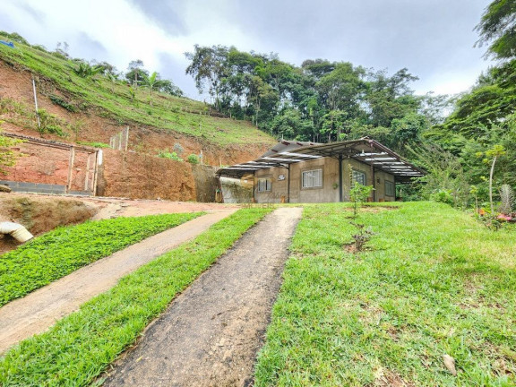Casa com 2 Quartos à Venda, 120 m² em Pessegueiros - Teresópolis