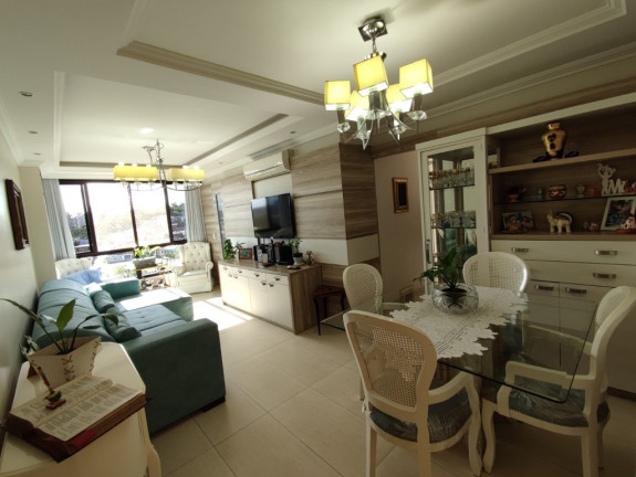 Imagem Apartamento com 3 Quartos à Venda, 84 m² em Jardim Botânico - Porto Alegre Imagem Apartamento com 3 Quartos à Venda, 84 m² em Jardim Botânico - Porto Alegre