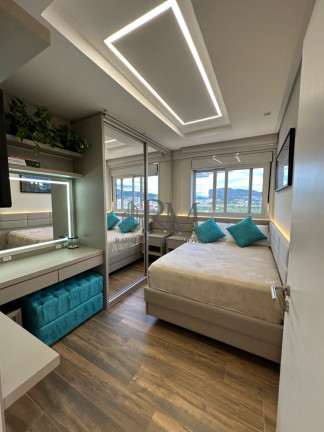 Imagem Apartamento com 4 Quartos à Venda, 166 m² em Itacorubi - Florianópolis Imagem Apartamento com 4 Quartos à Venda, 166 m² em Itacorubi - Florianópolis