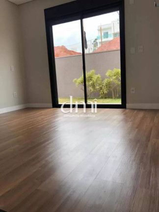 Imagem Casa com 3 Quartos à Venda, em Fazenda Rodeio - Mogi Das Cruzes Imagem Casa com 3 Quartos à Venda, em Fazenda Rodeio - Mogi Das Cruzes