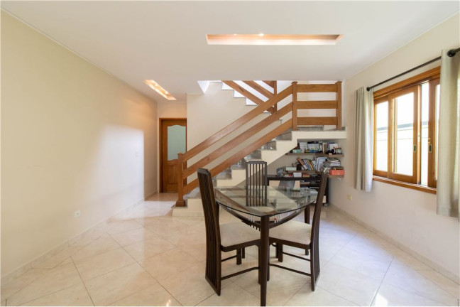 Imagem Sobrado com 3 Quartos à Venda, 145 m² em Vila Rosália - Guarulhos Imagem Sobrado com 3 Quartos à Venda, 145 m² em Vila Rosália - Guarulhos