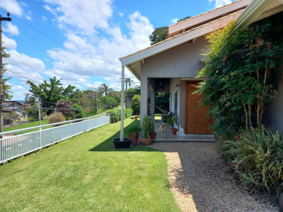Imagem Casa com 3 Quartos à Venda, 700 m² em Atibaia Imagem Casa com 3 Quartos à Venda, 700 m² em Atibaia