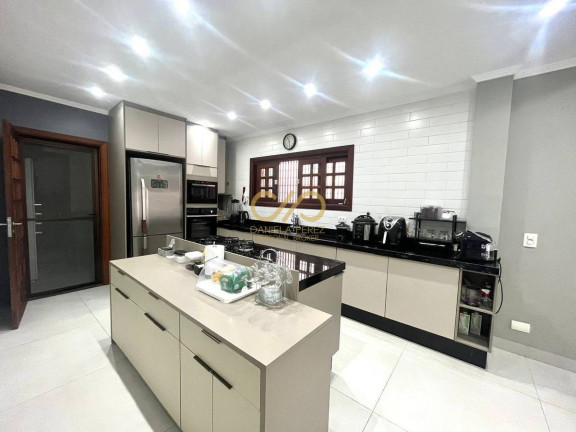 Imagem Casa com 4 Quartos à Venda, 300 m² em Canto Do Forte - Praia Grande Imagem Casa com 4 Quartos à Venda, 300 m² em Canto Do Forte - Praia Grande